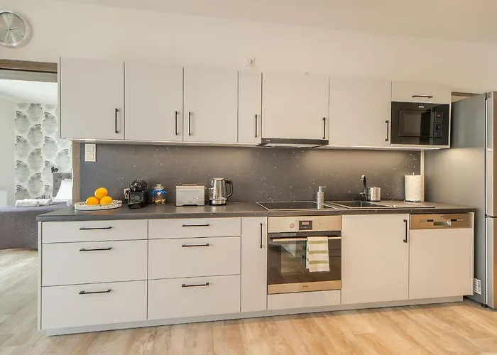 Life 5 Morz Апартаменты